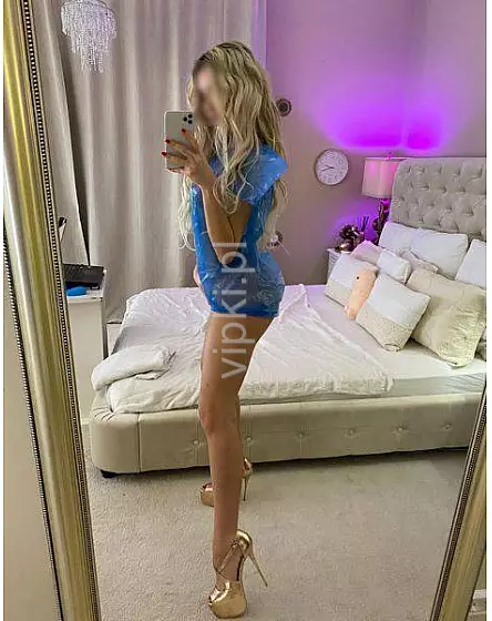 NATALIA DOJEŻDŻAM 